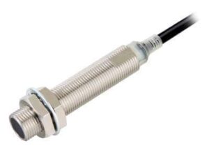 Cảm biến tiệm cận E2E NEXT series Omron E2E-X4B3DL12 2M