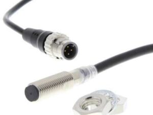 Cảm biến tiệm cận E2E NEXT series Omron E2E-X4C18-M1TJ 0.3M