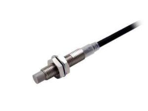 Cảm biến tiệm cận E2E NEXT series Omron E2E-X4MC2L8 2M