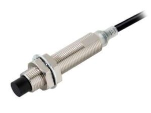 Cảm biến tiệm cận E2E NEXT series Omron E2E-X5MC2L12 2M