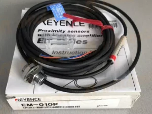 Cảm biến từ tiệm cận Keyence EM-010P