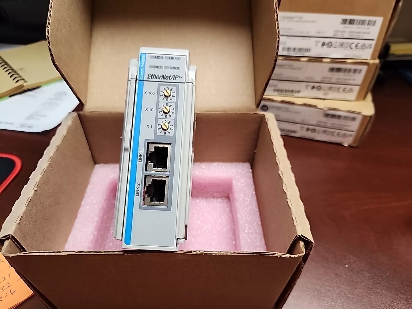 Mô đun Ethernet I/P cho bộ lập trình CompactLogix 1769-AENTR 1 1769 aentr